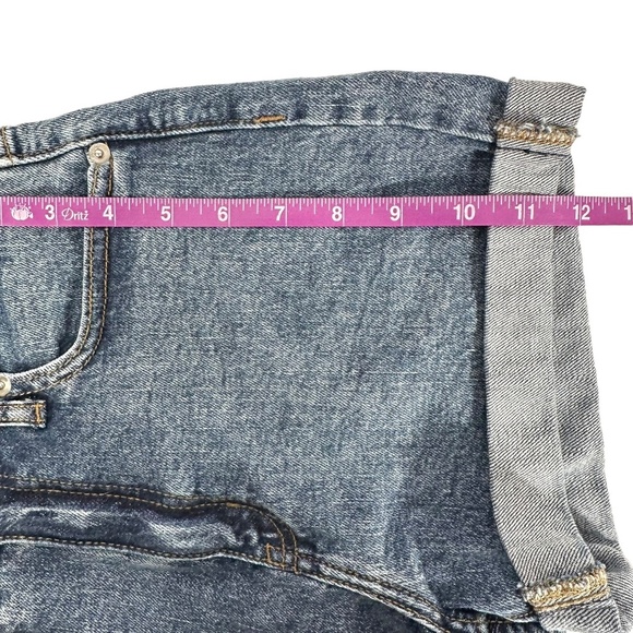 Wild Fable Denim Shorts | Mid Rise Cuffed Jean Shorts Blue Wash | Size 2 / 26R - Picture 4 of 6
